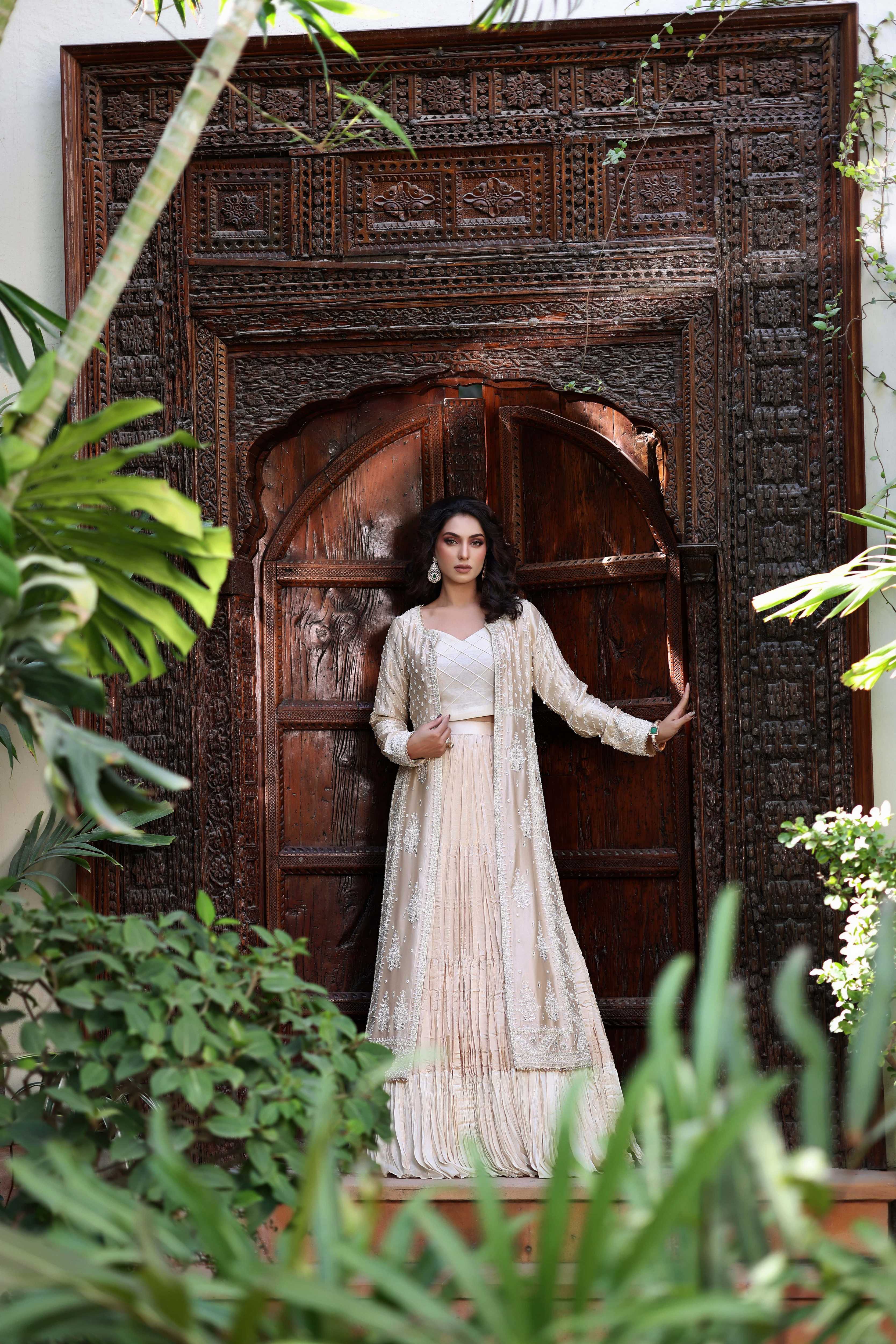 Gold White Resham Nur Jacket