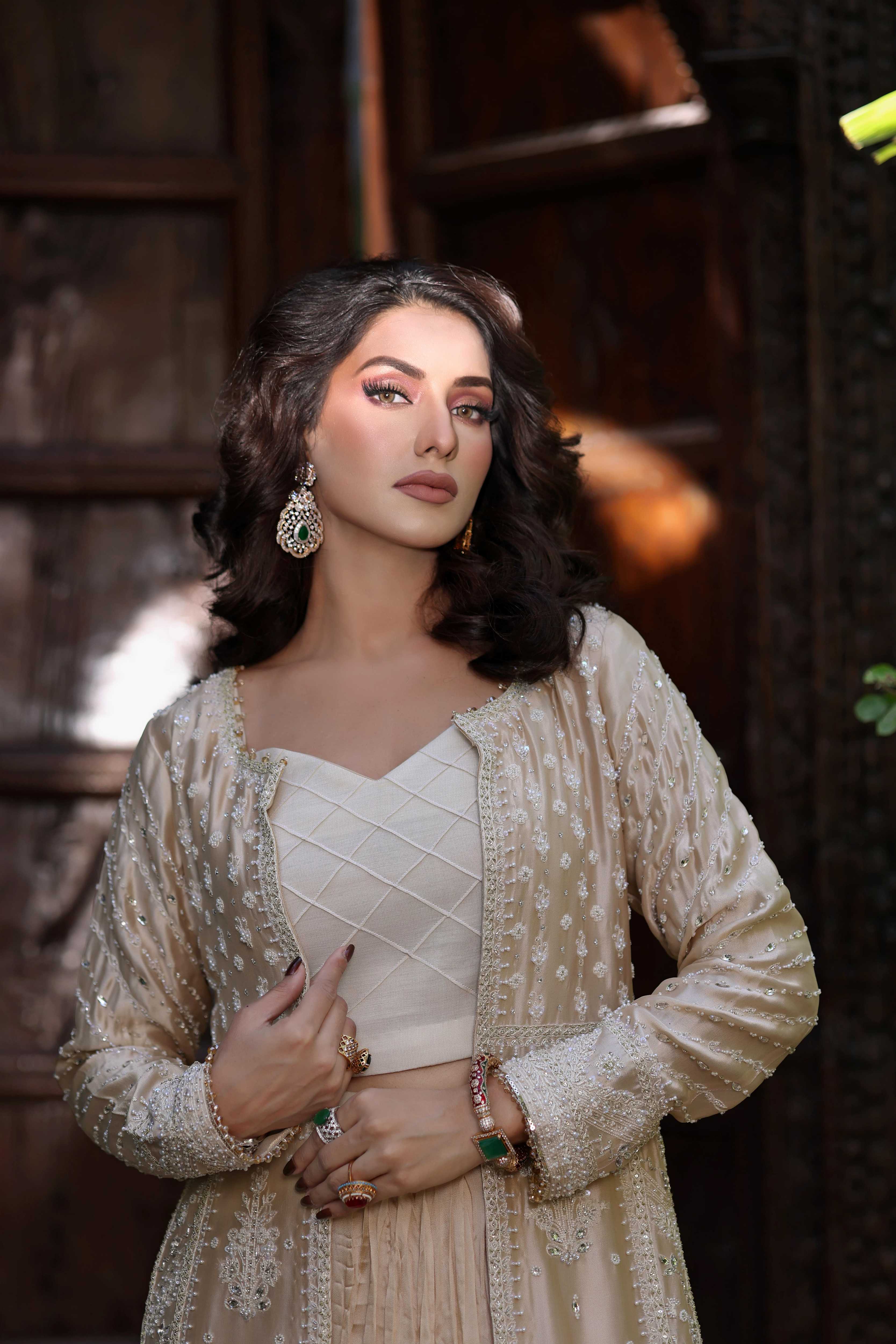 Gold White Resham Nur Jacket