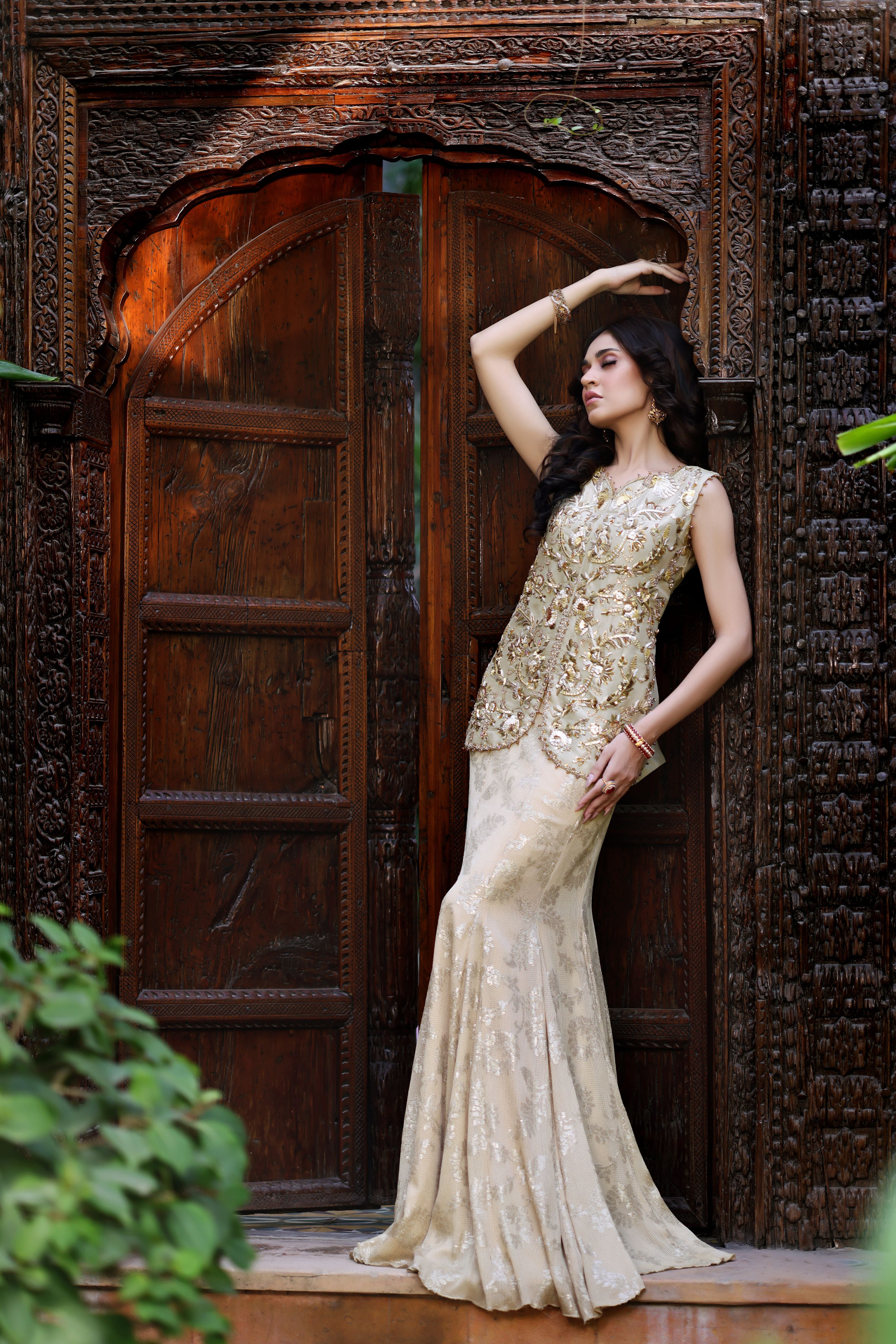 Gold Mermaid Nur Lehnga