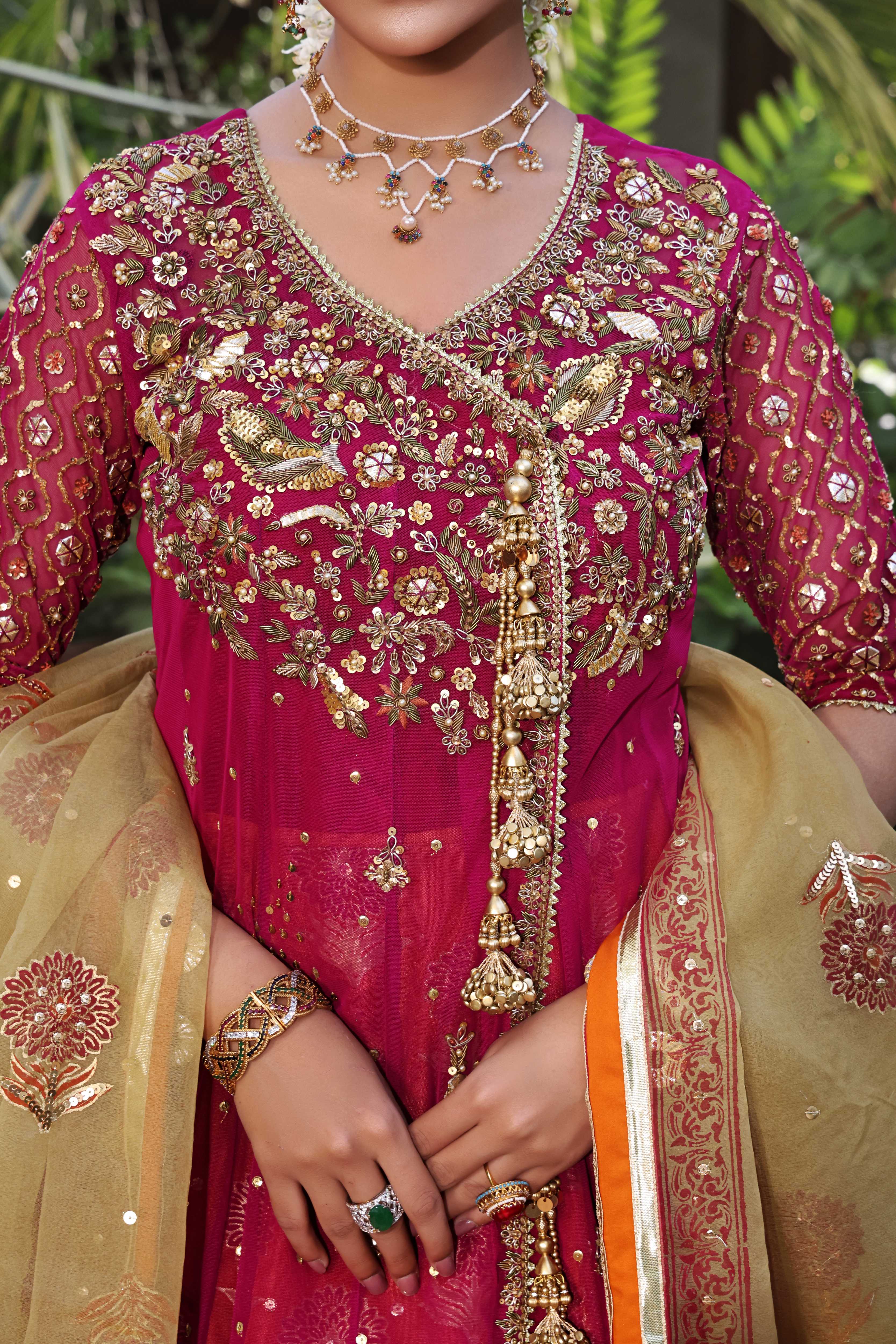 Gulnur Angharka Block Set