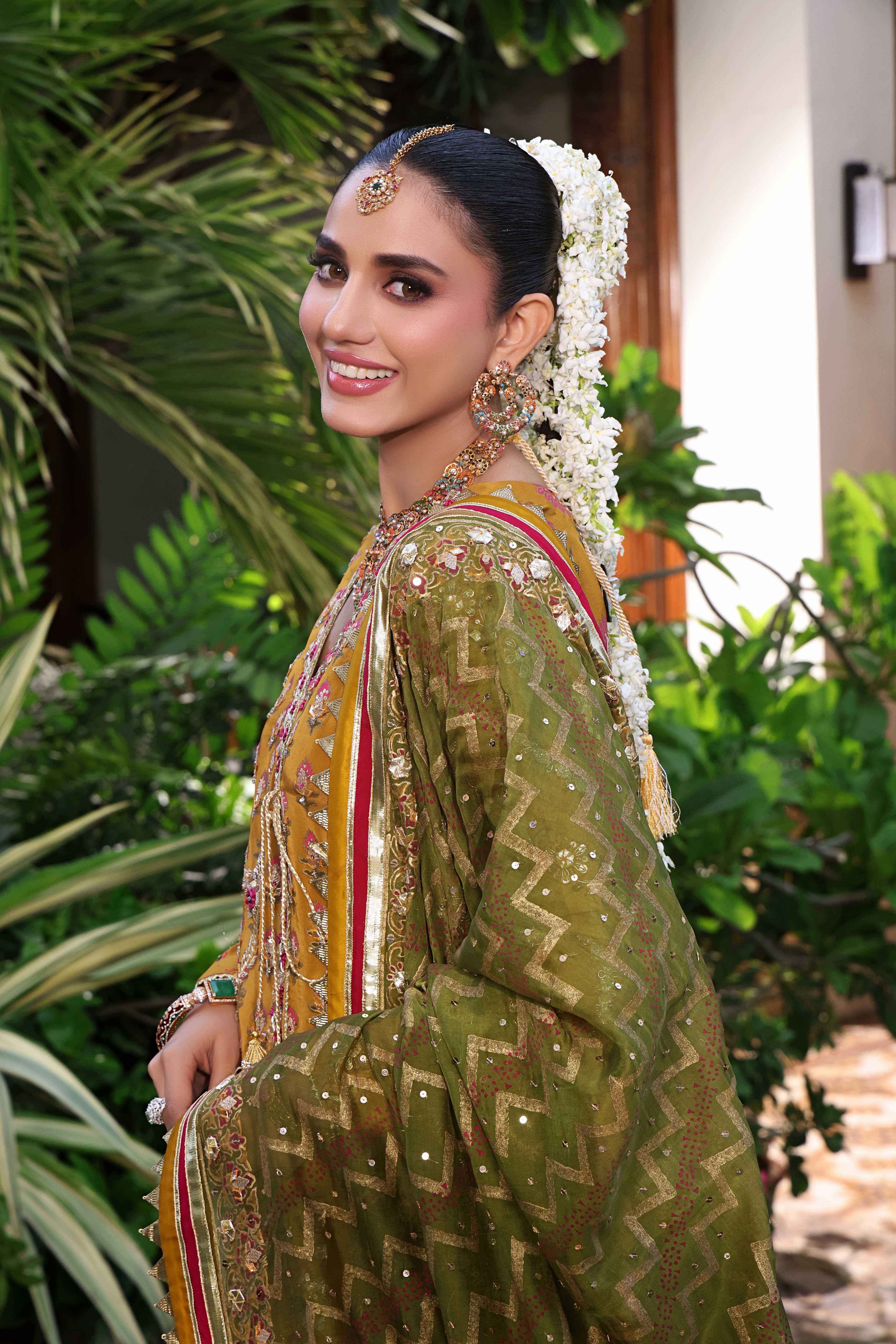 Nur e Amber Pallazo Set