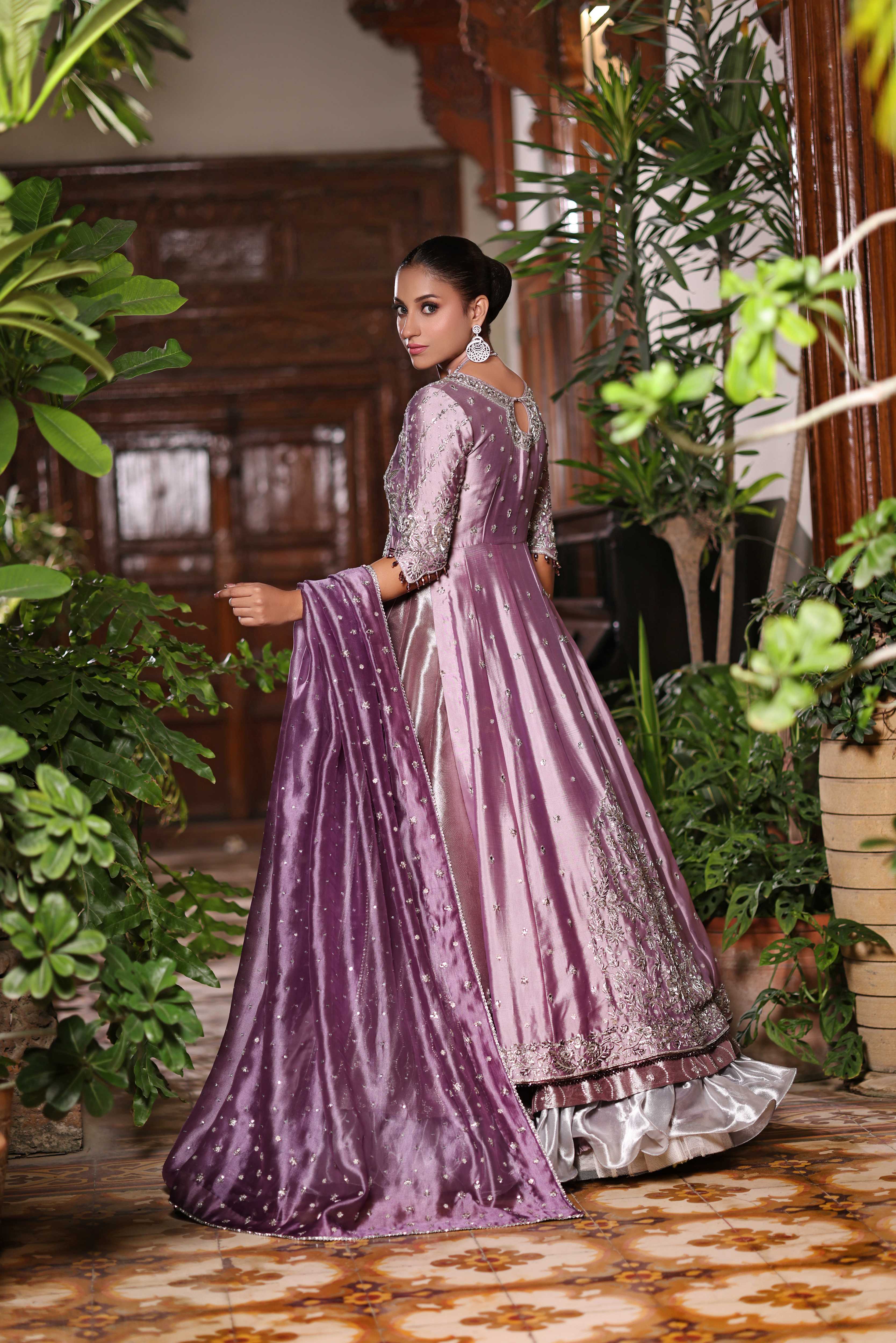 Nur-e-Lilac Lehnga JS
