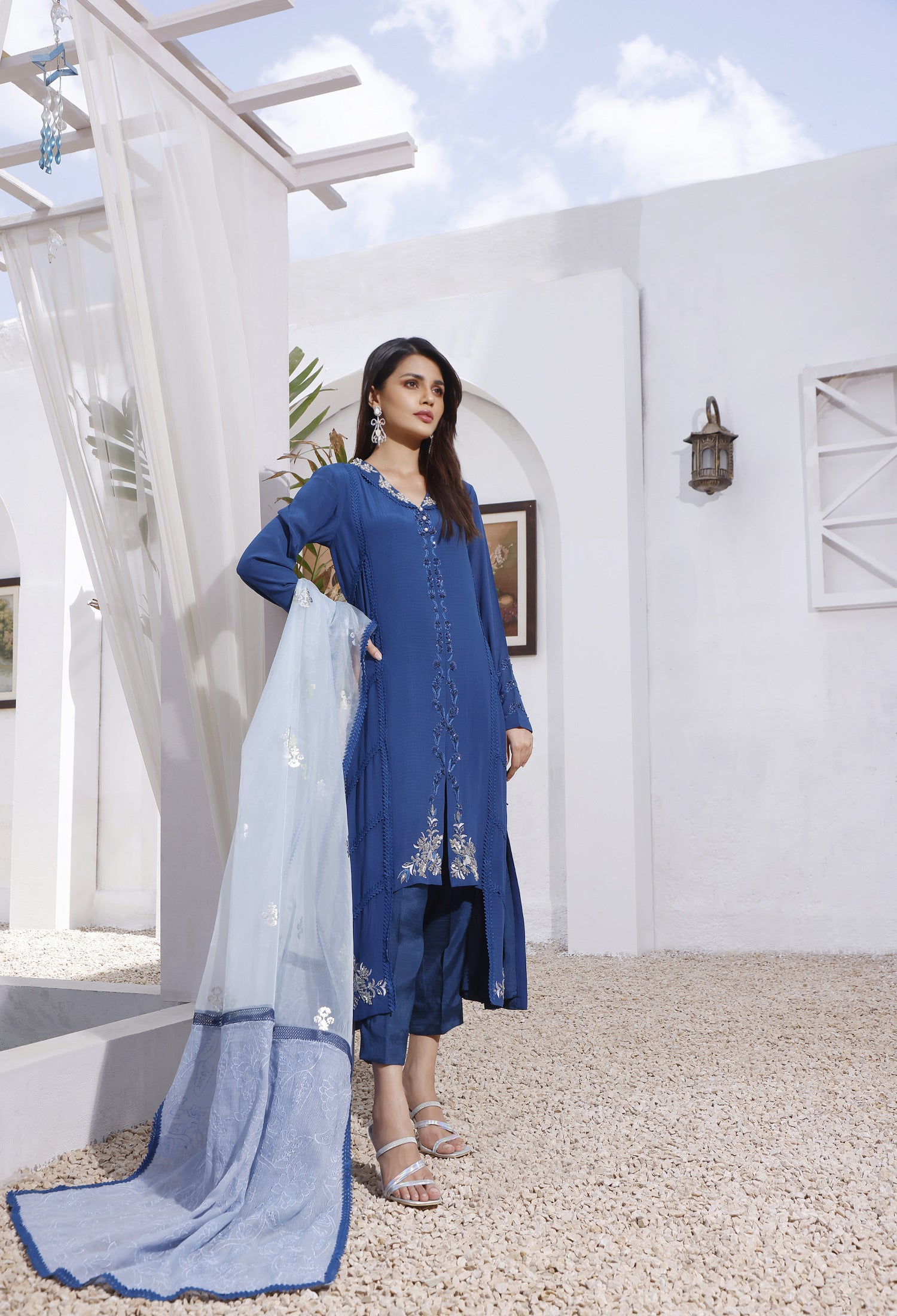 Jade Blue Trendy Hi-Lo