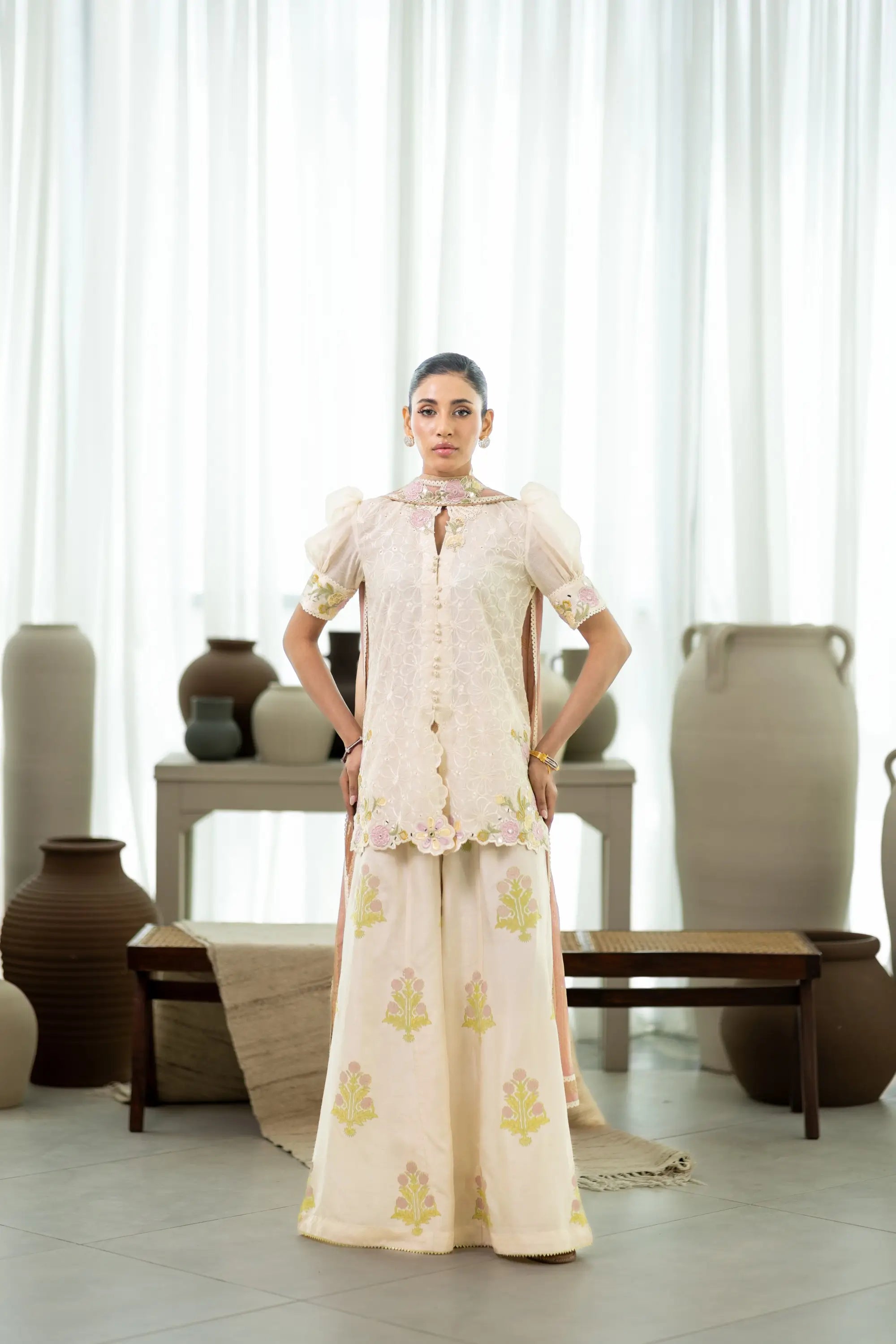Ivory Fleur Sanam