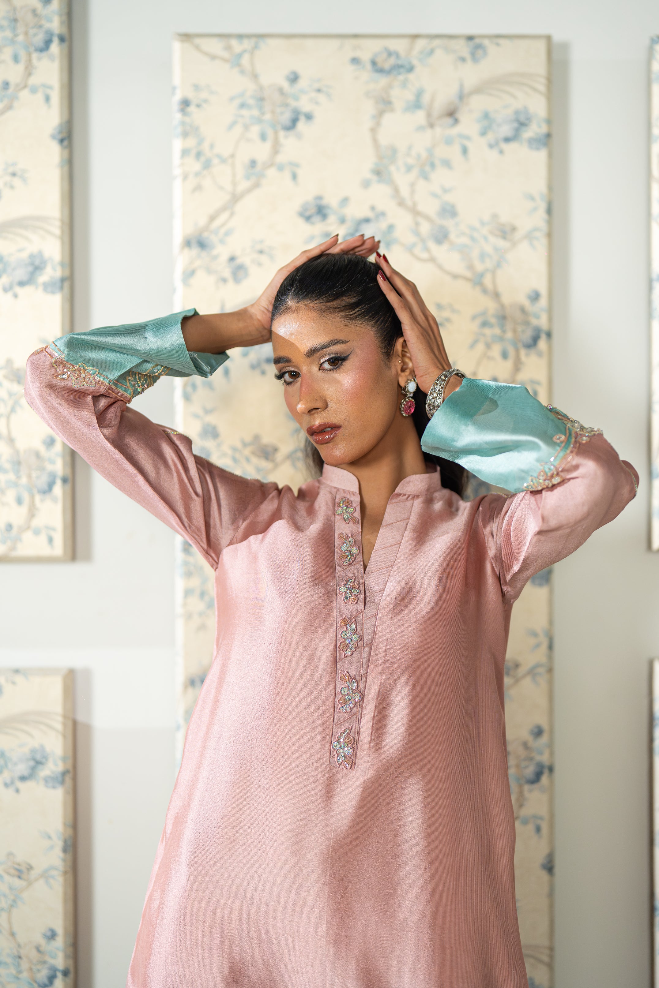 Pink Ferozi Kaftan Suit