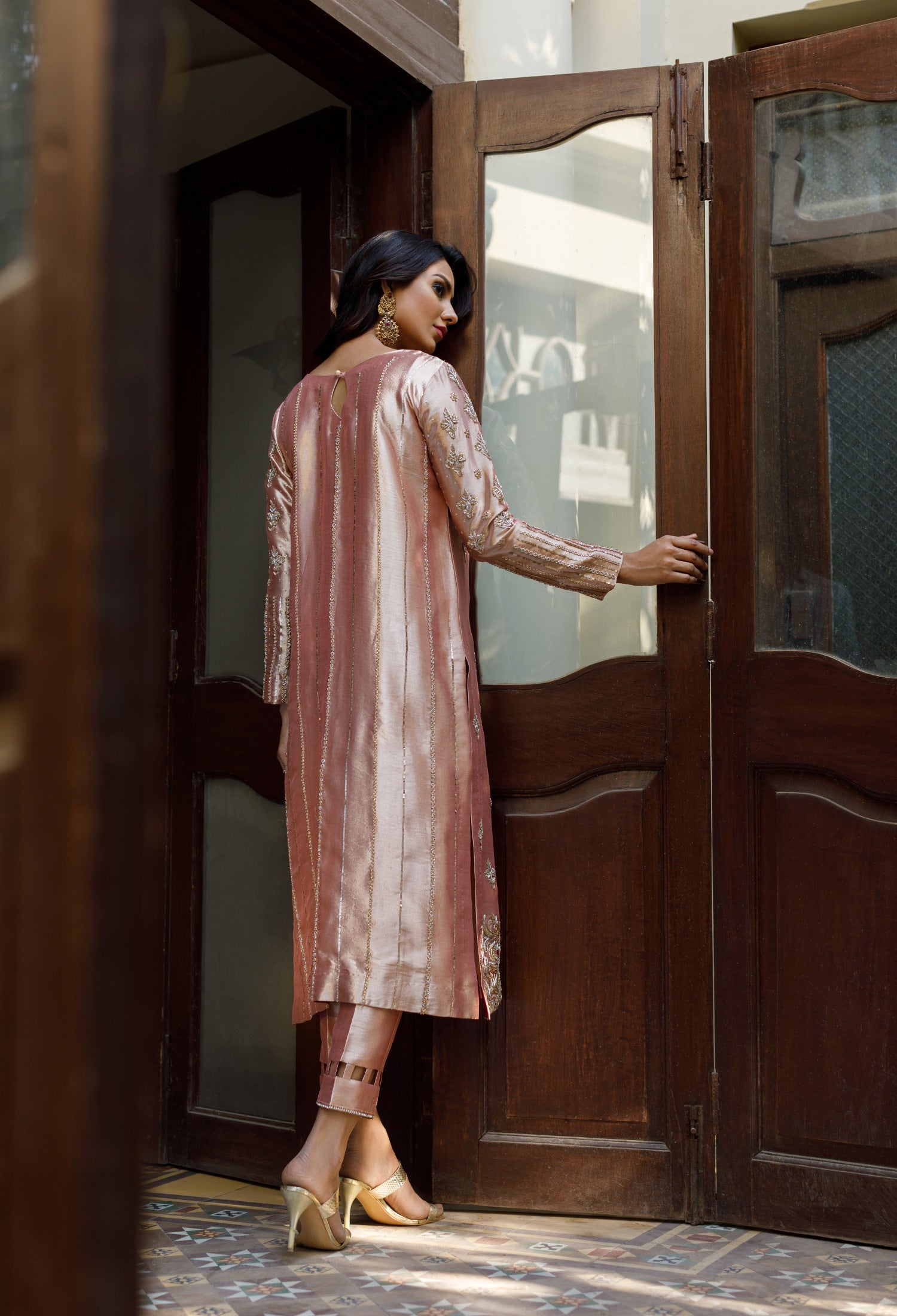 Tissue Pink & Magenta Shawl