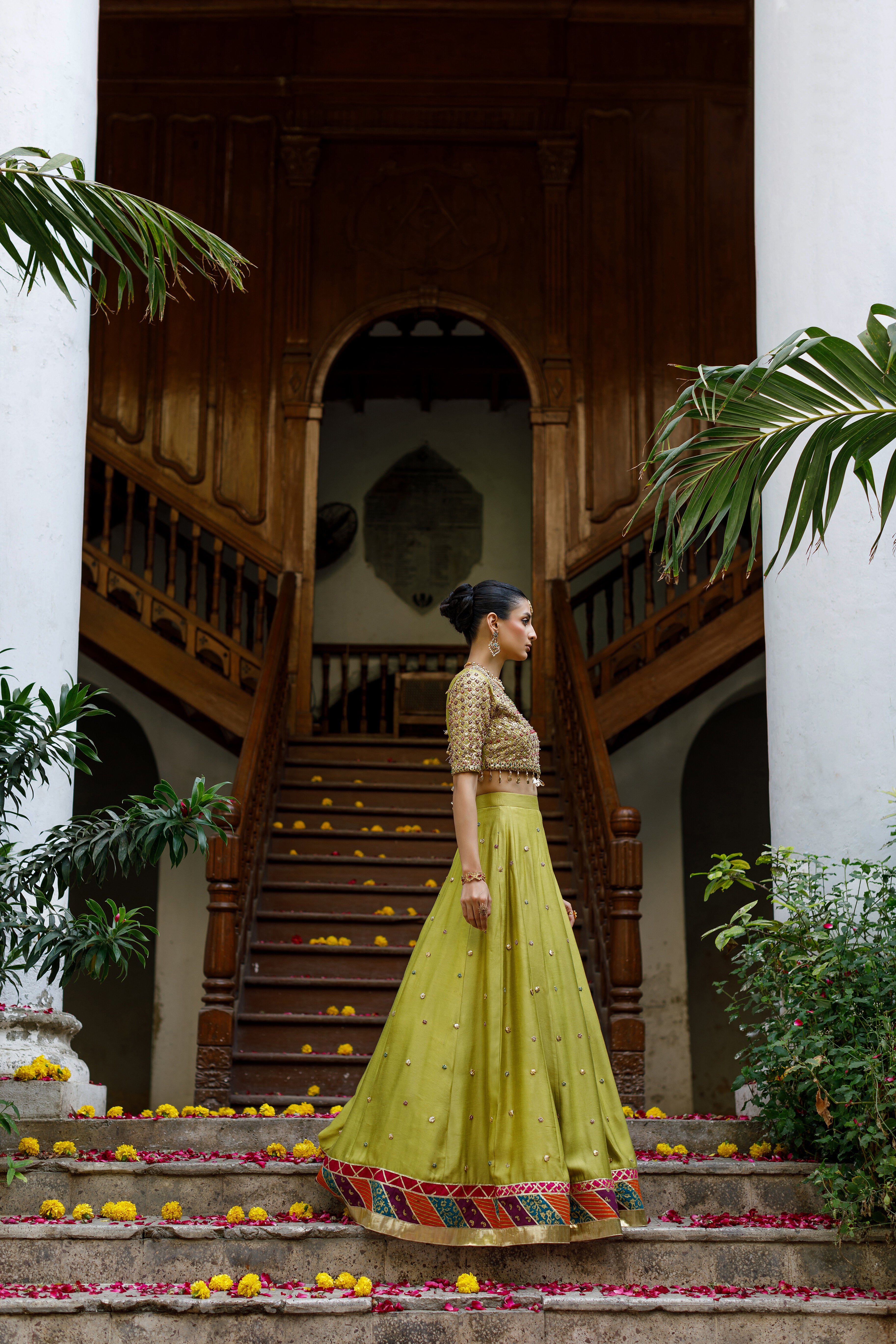 Dhani Zohra Lehnga Choli