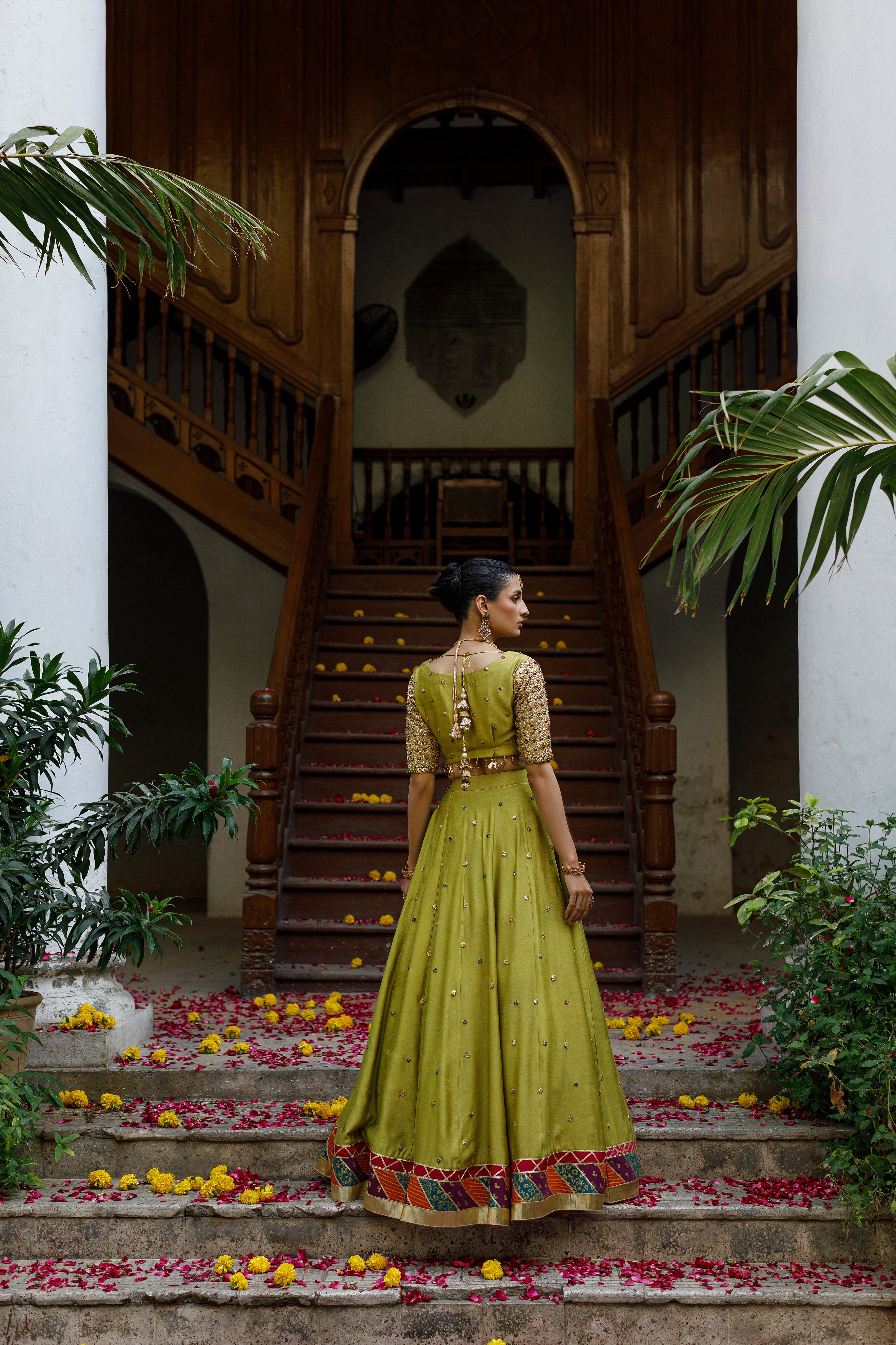 Dhani Zohra Lehnga Choli