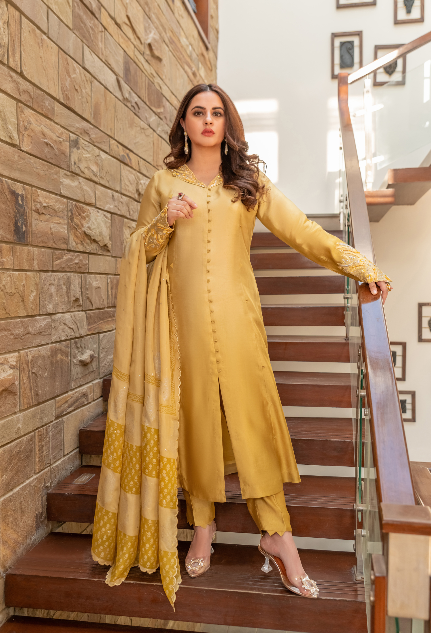 Yellow Shaded Sheesha Outfit