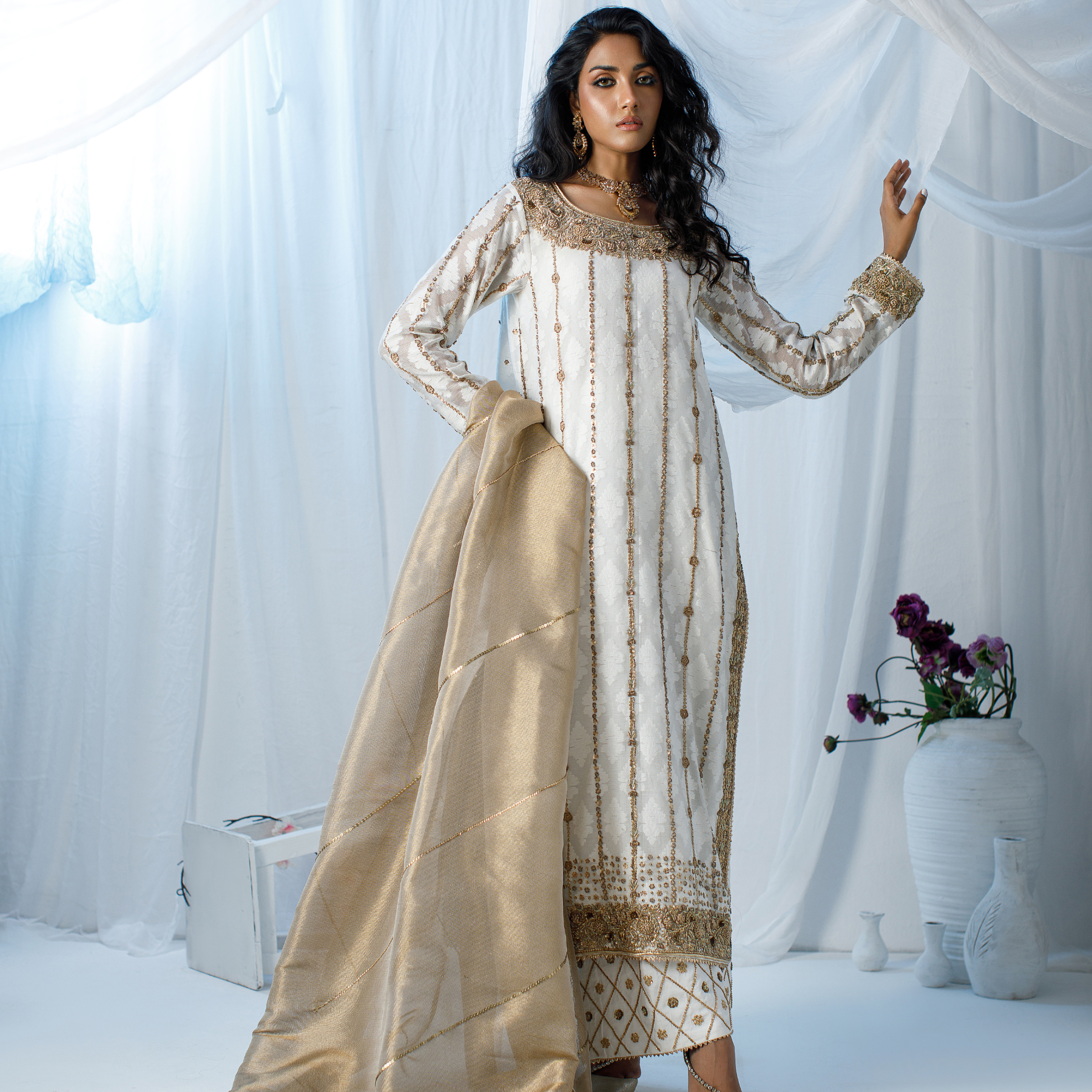 White & Gold Zohra Outfit