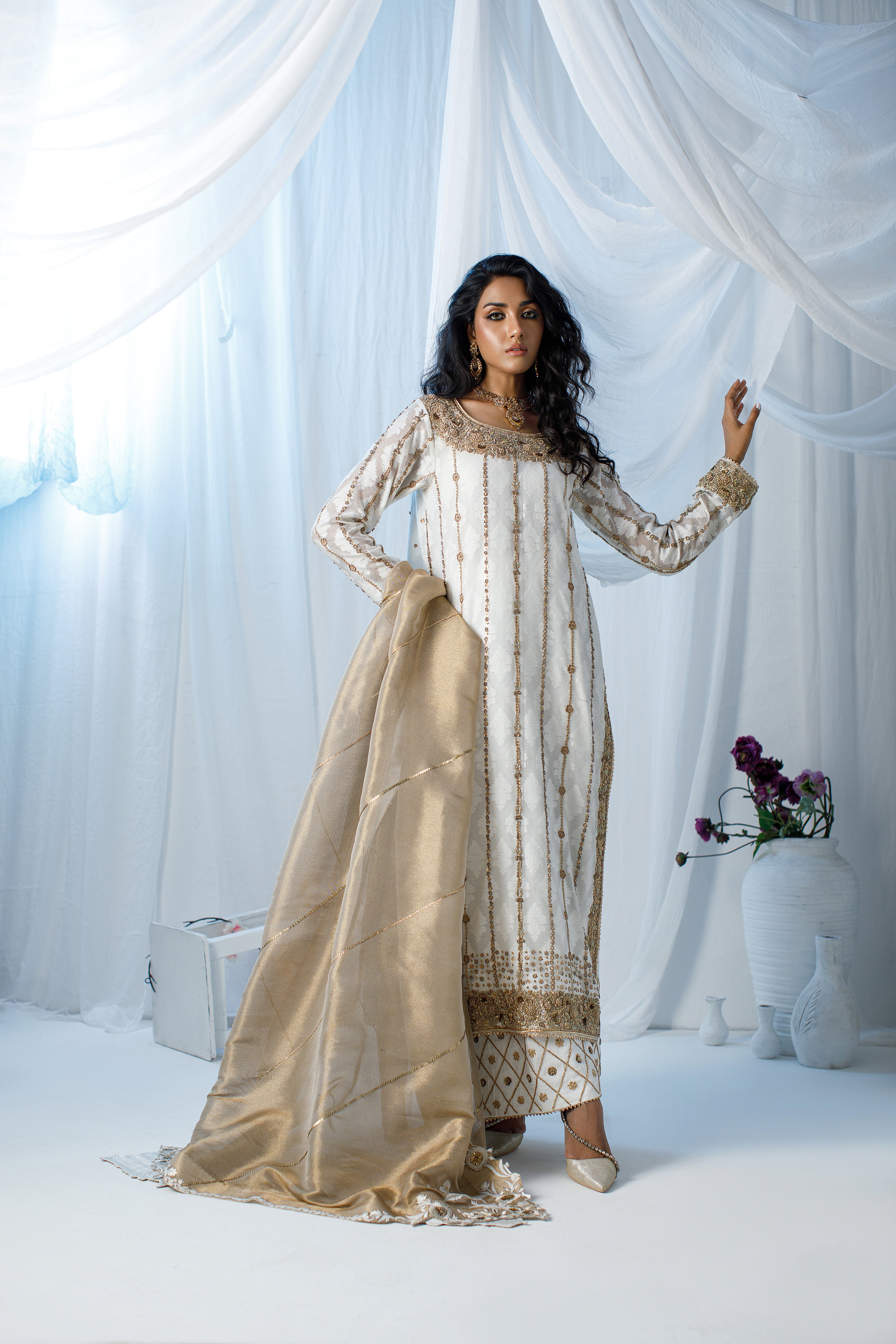 White & Gold Zohra Outfit