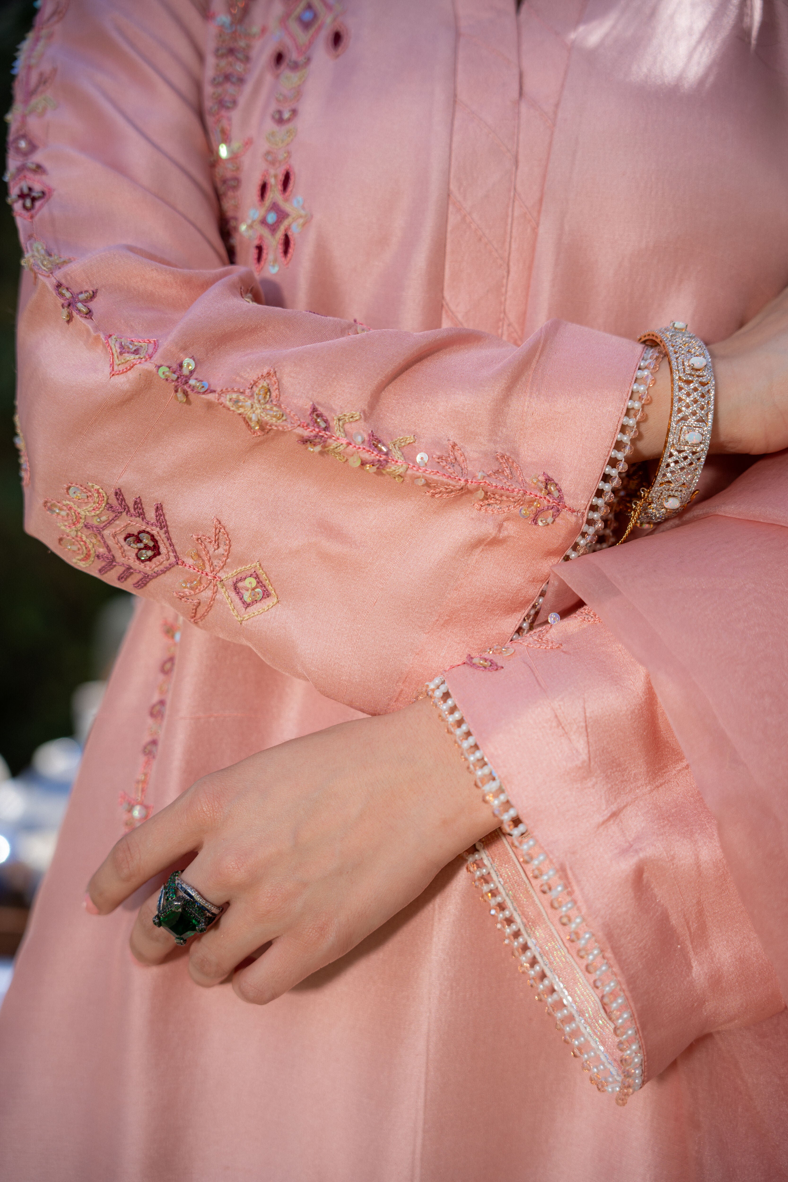 Peach pink Pari Outfit