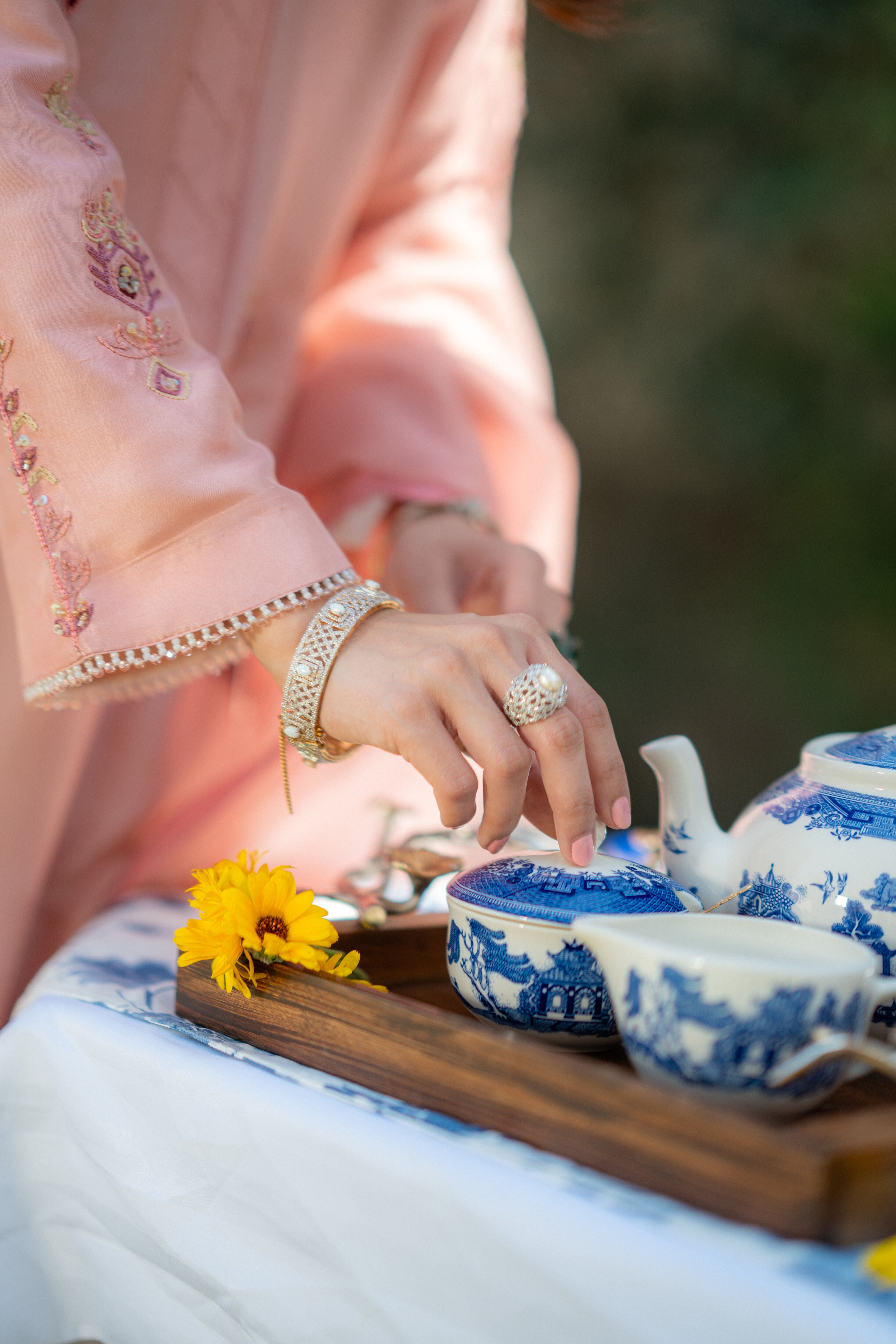 Peach pink Pari Outfit