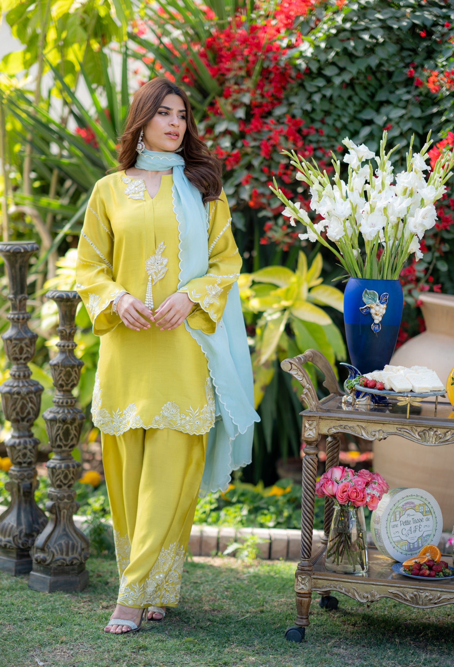 Yellow Sheesha Pari Outfit