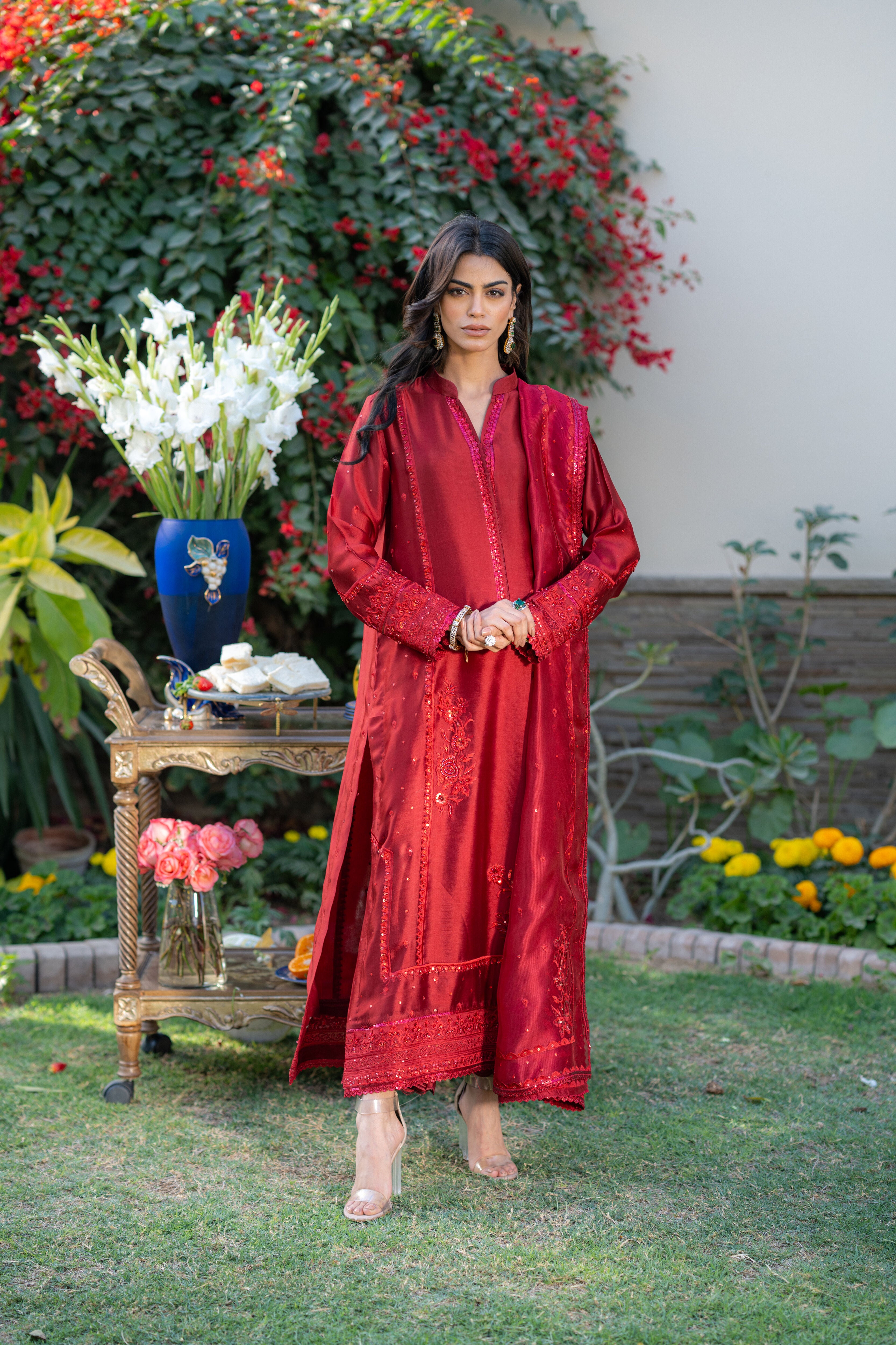 Red Pari Sheesha Outfit