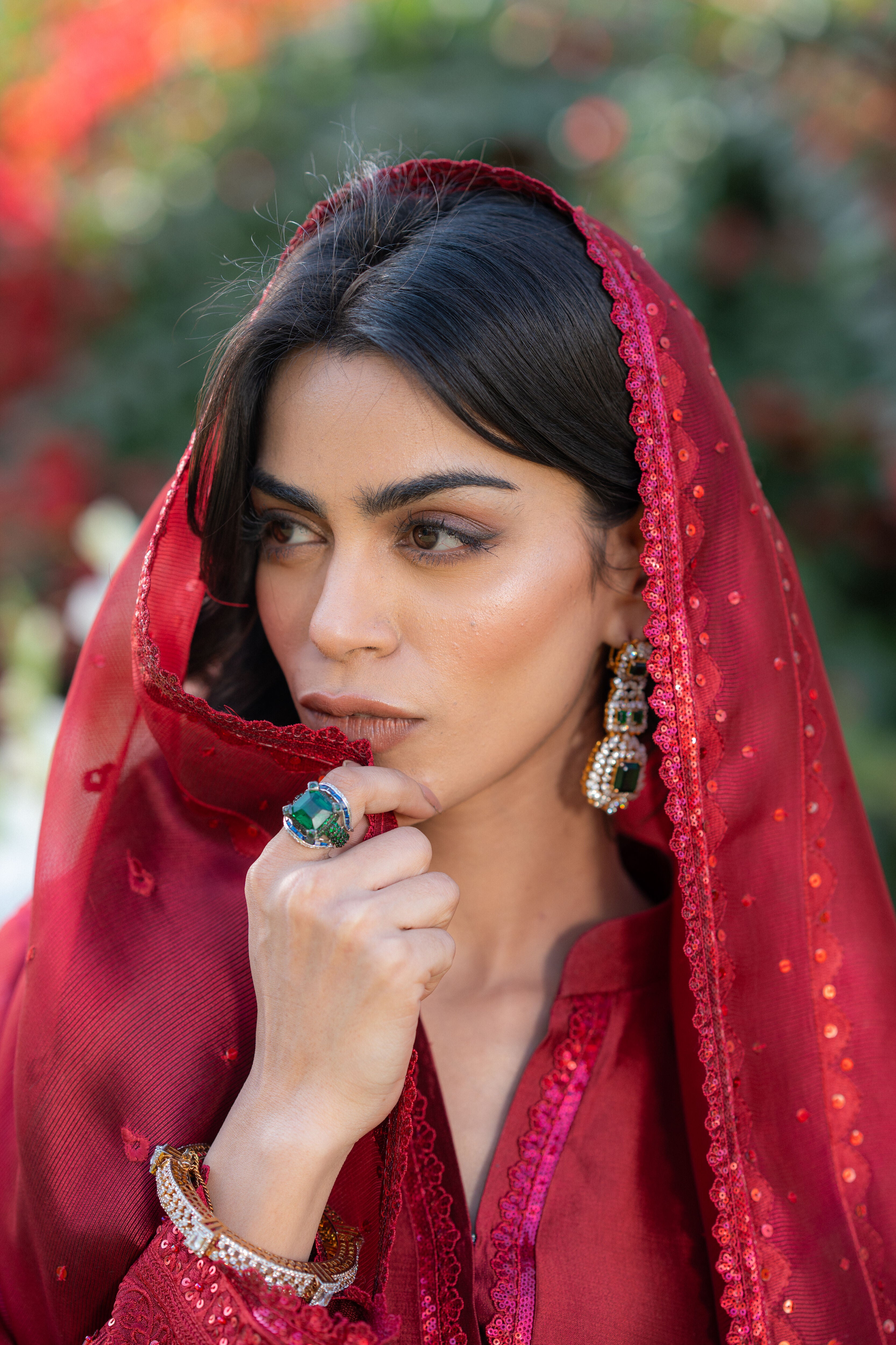 Red Pari Sheesha Outfit