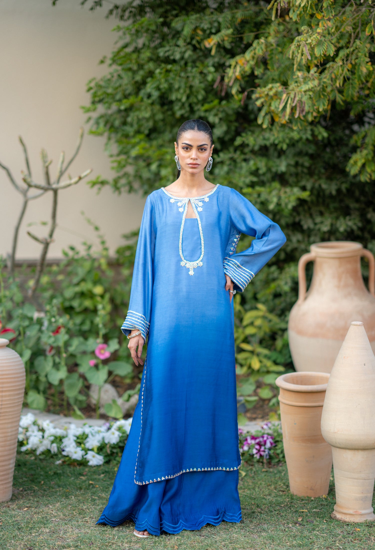 Blue Shaded Sheesha Outfit