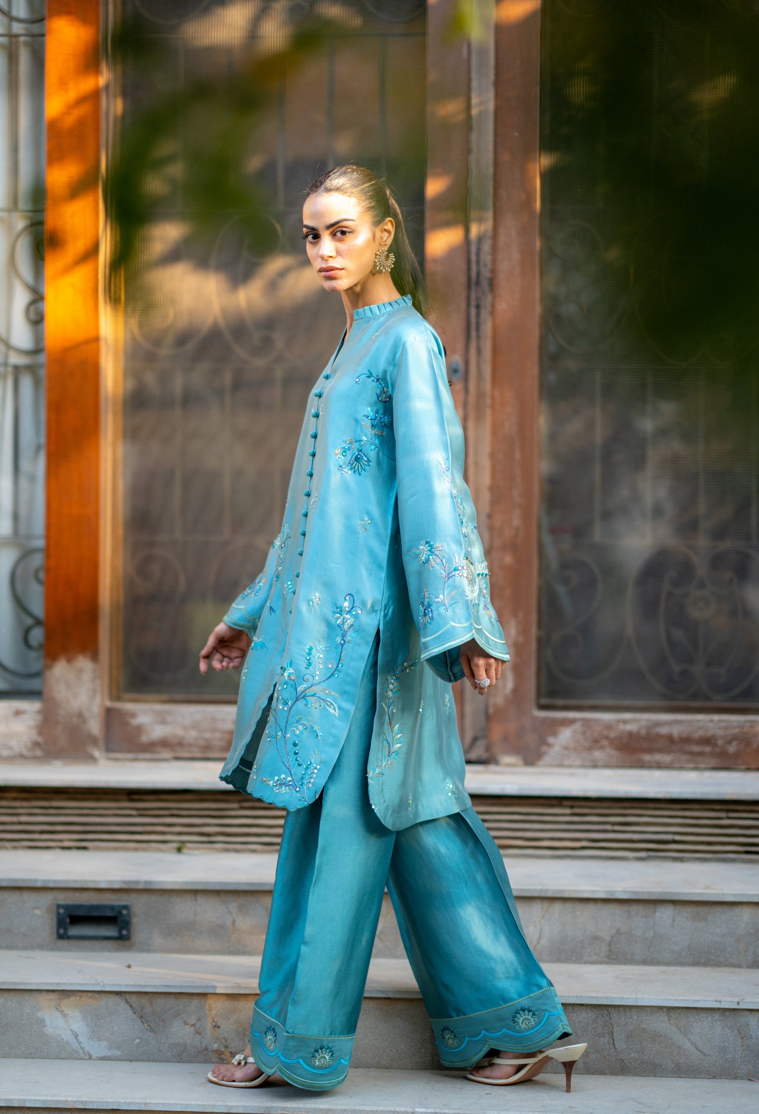 Blue Grey Pari Outfit