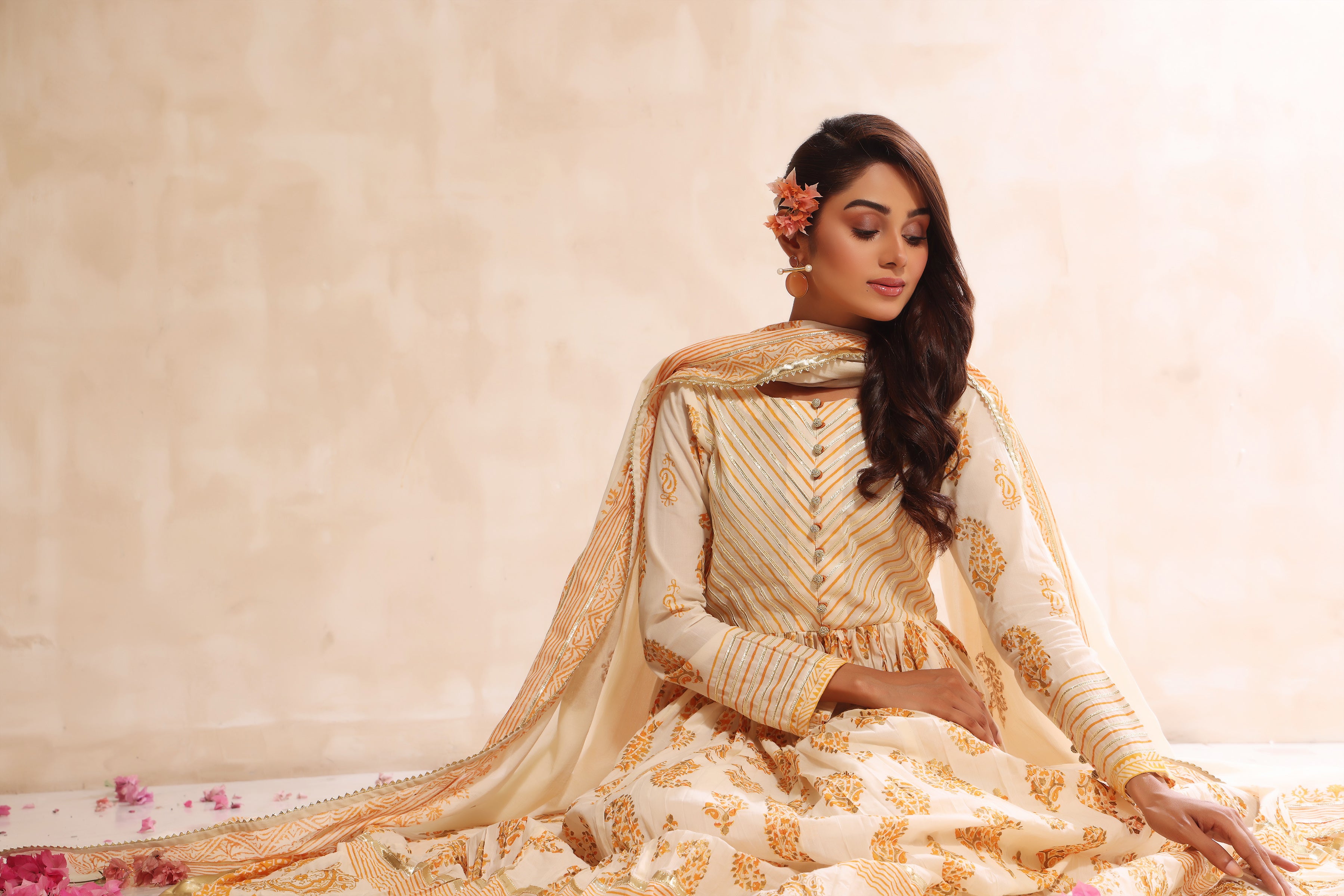 Ivory & Orange Block Print Outfit