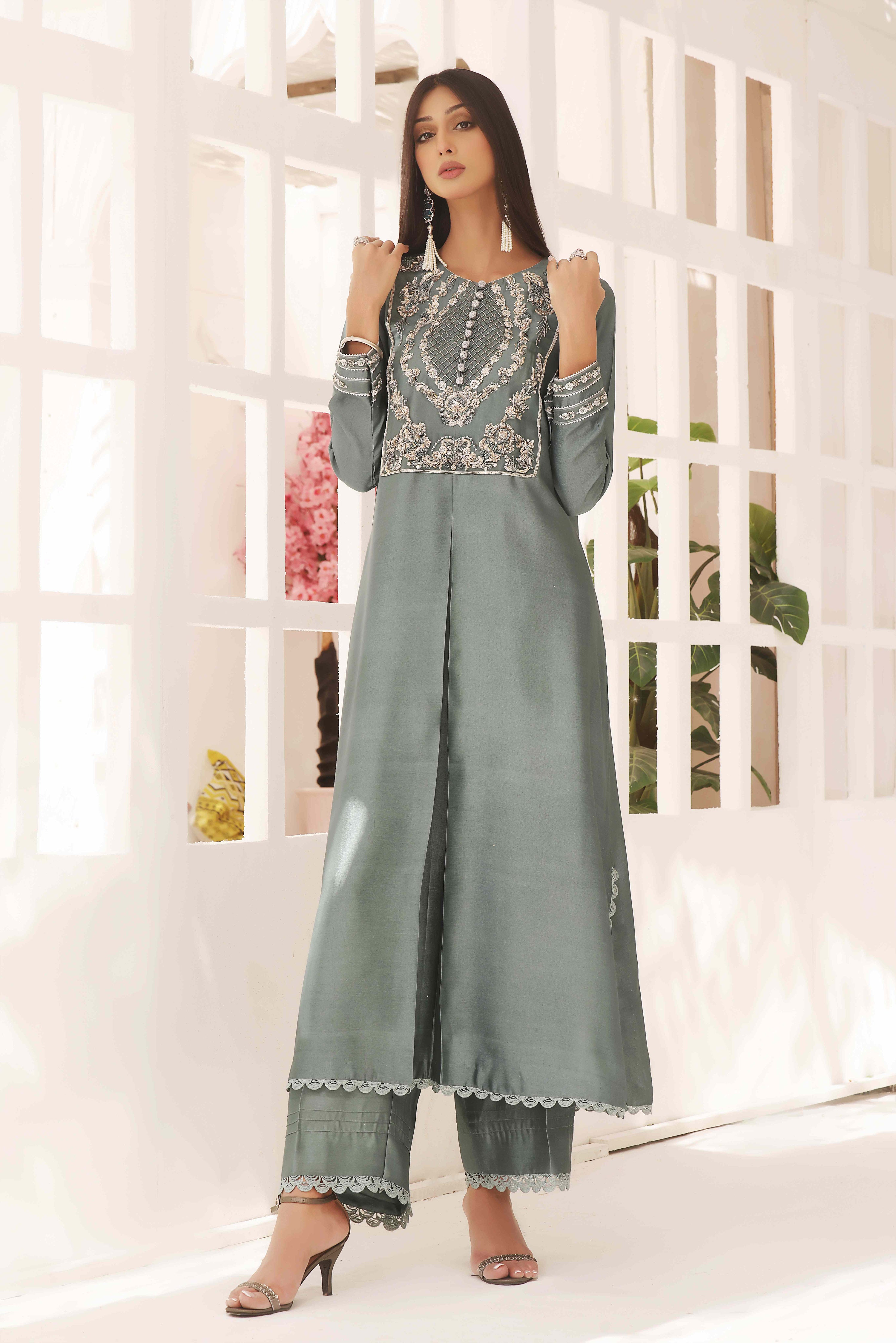 School Grey Kaftan Outfit