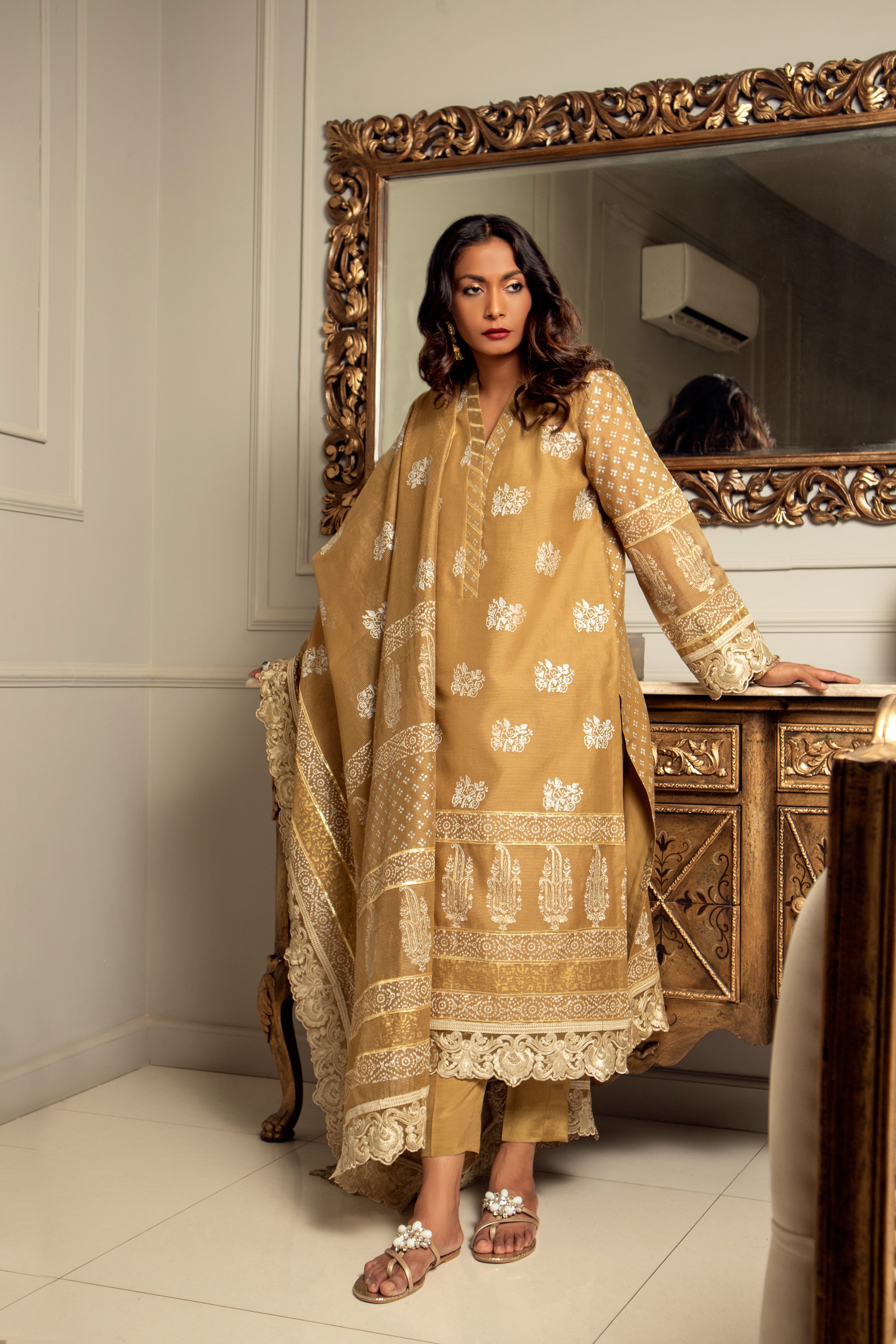 Autumn Leaf Blocked Straight Shirt