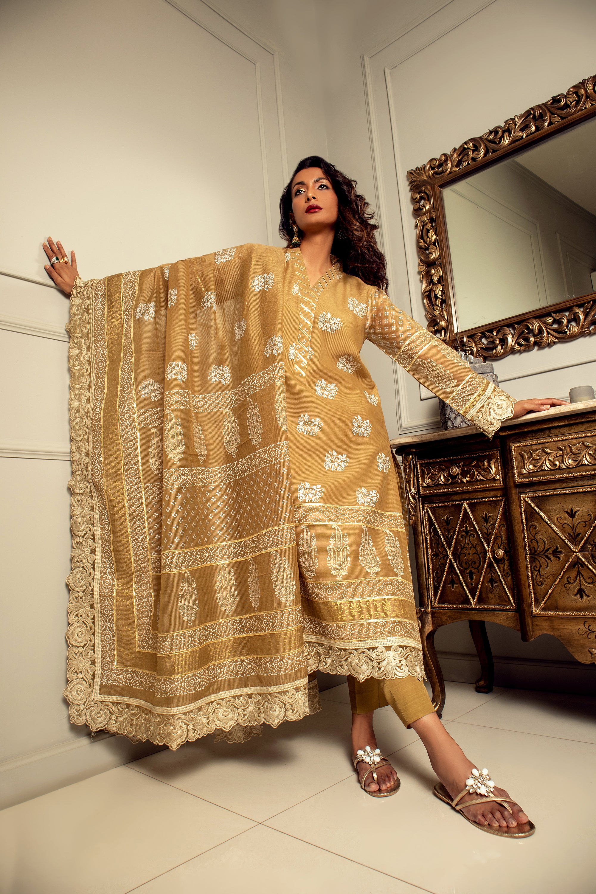 Autumn Leaf Blocked Straight Shirt