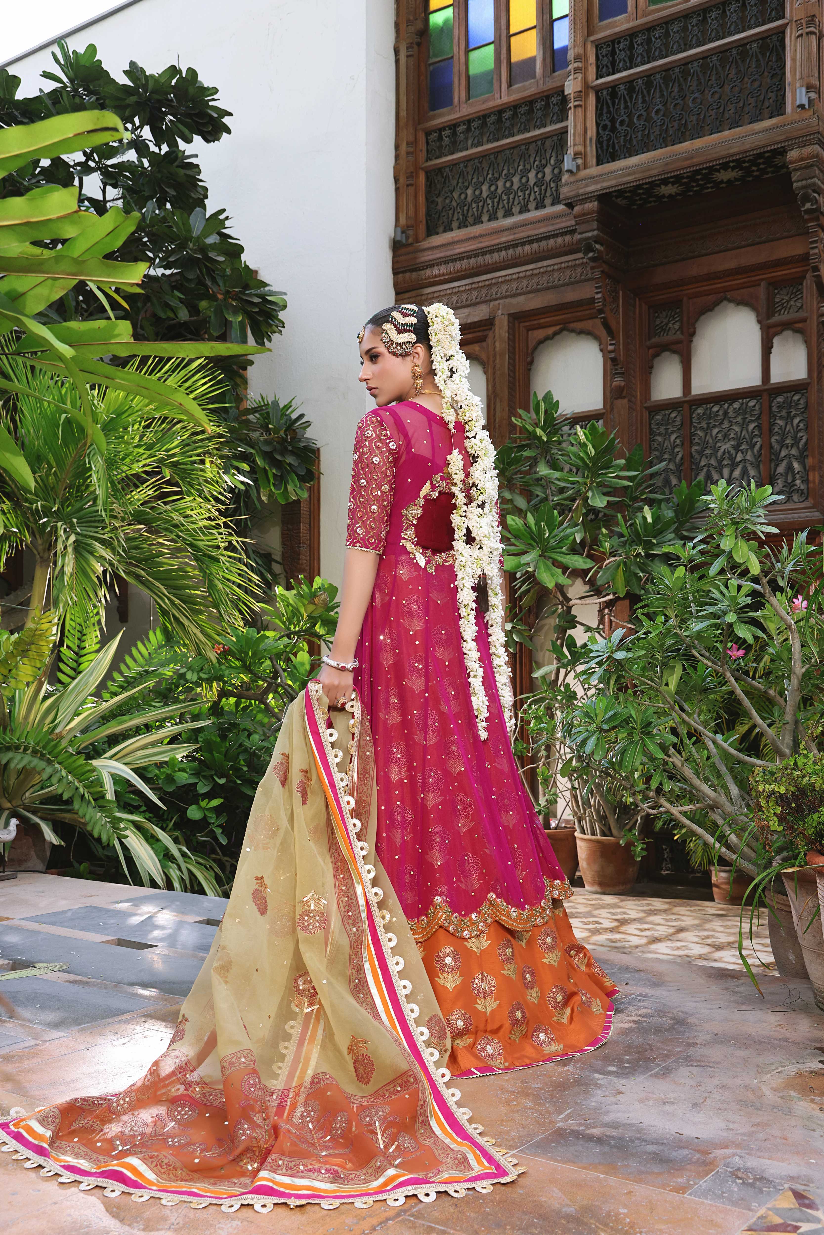 Gulnur Angharka Block Set