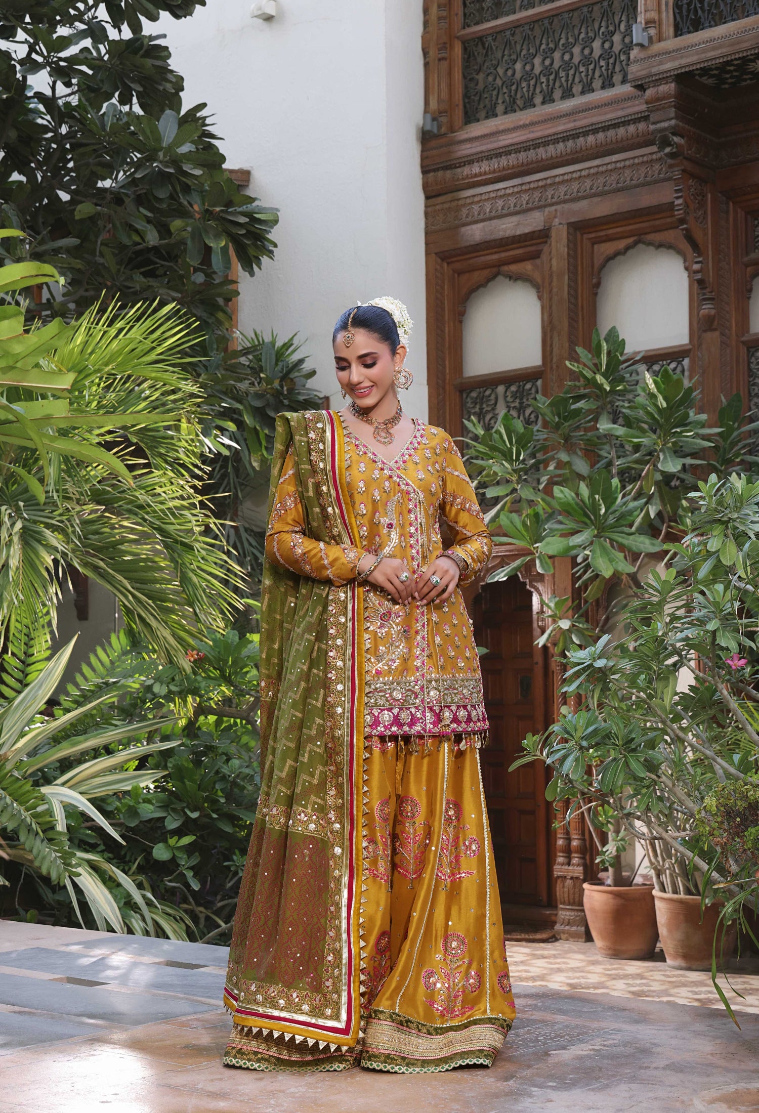 Nur e Amber Pallazo Set