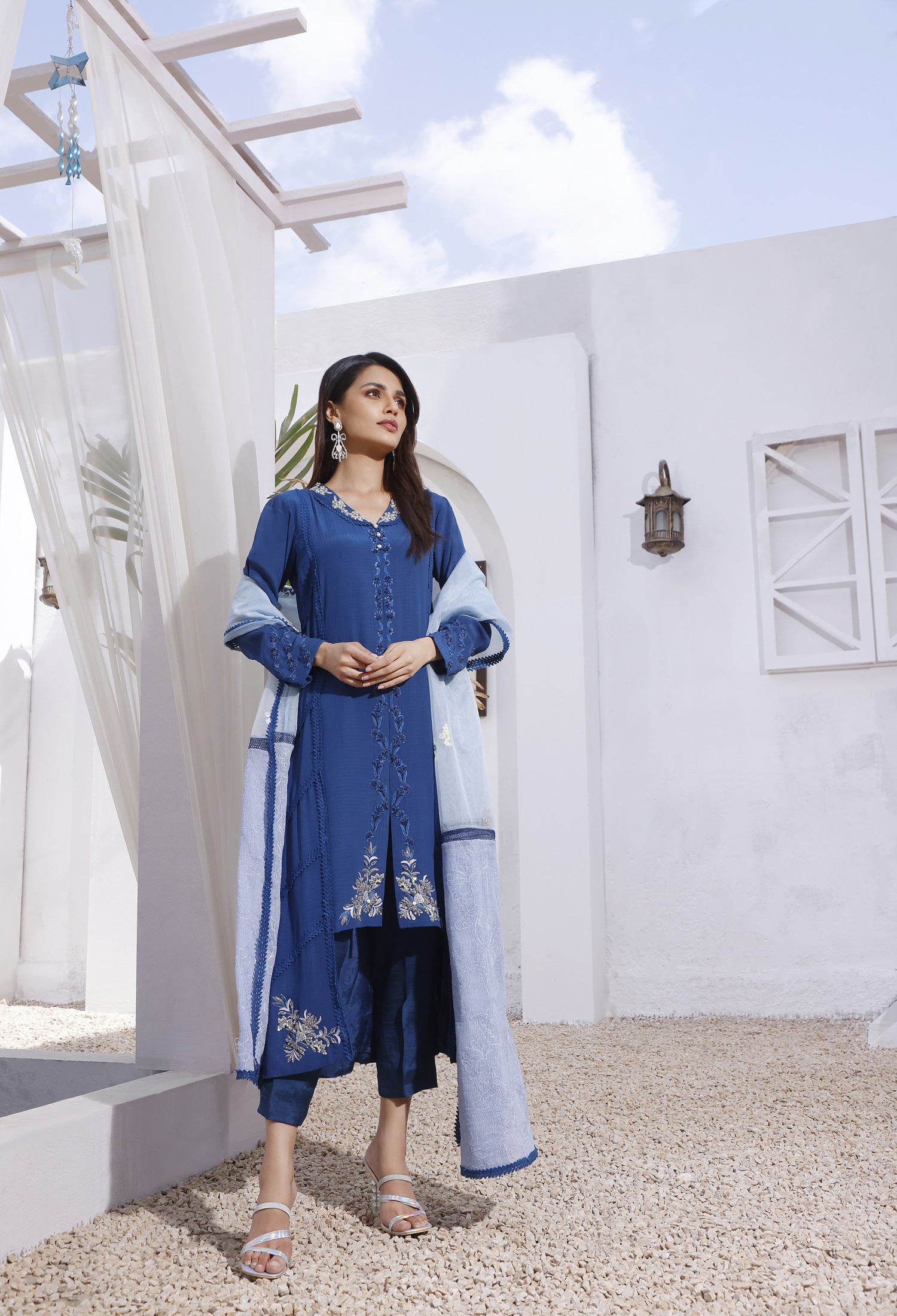 Jade Blue Trendy Hi-Lo