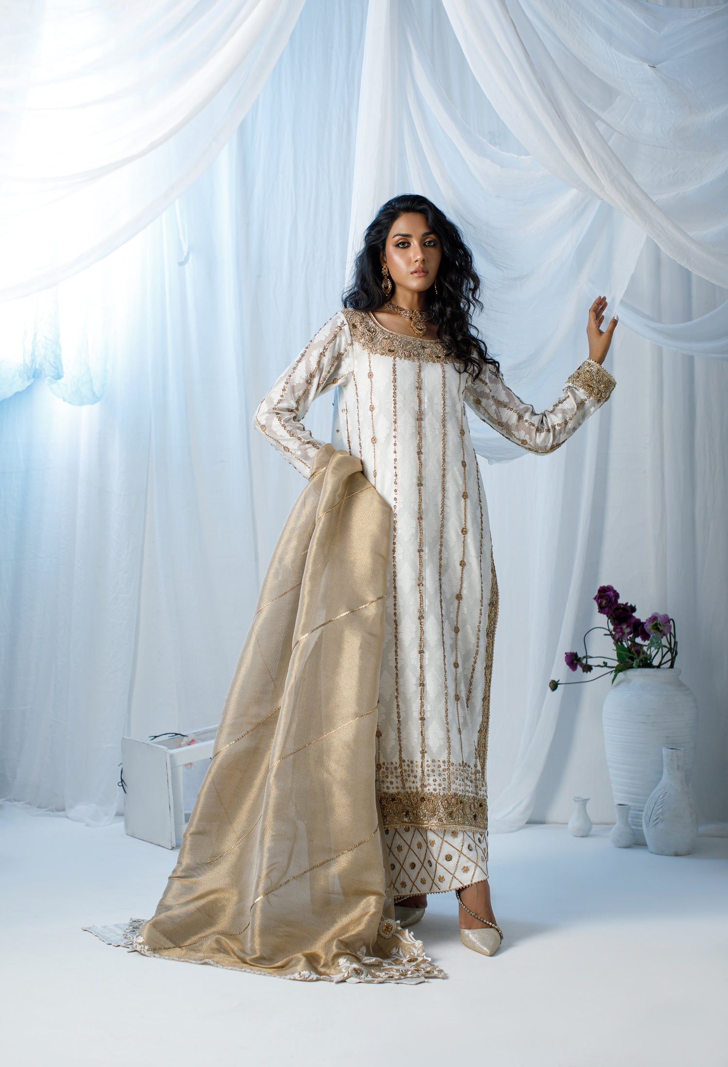 White & Gold Zohra Outfit