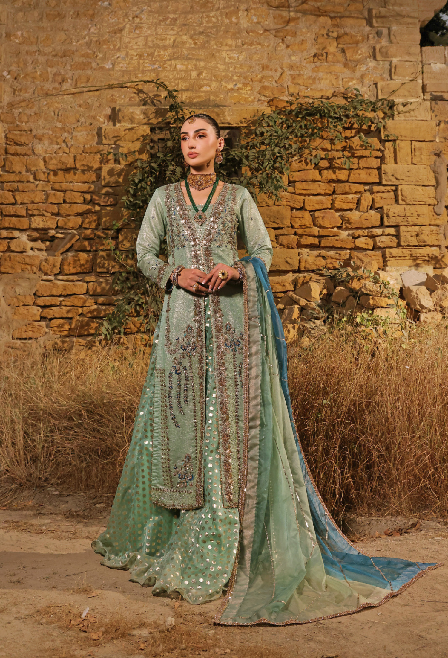 Ferozi Rosegold Bano Jacket