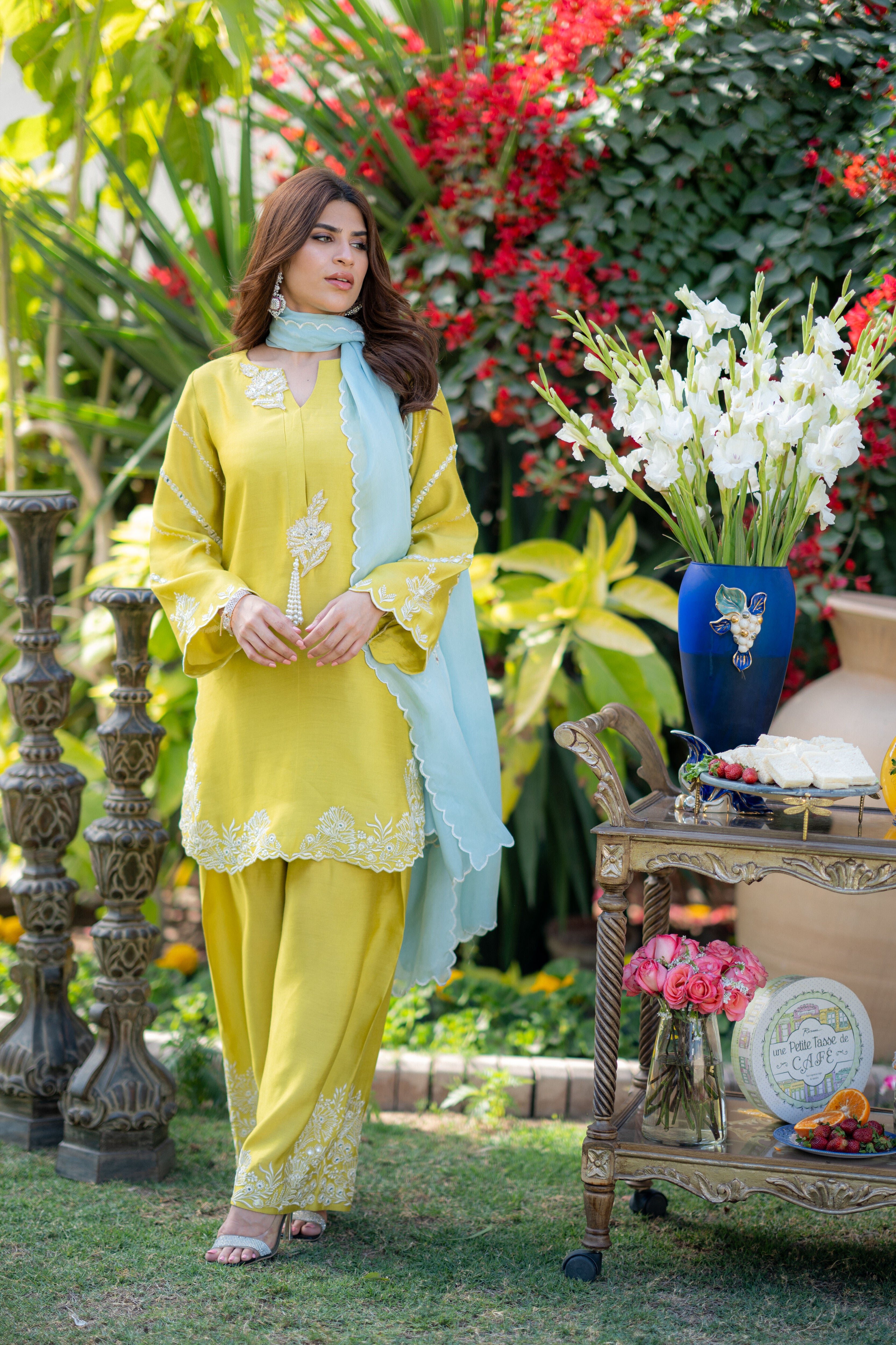 Yellow Sheesha Pari Outfit