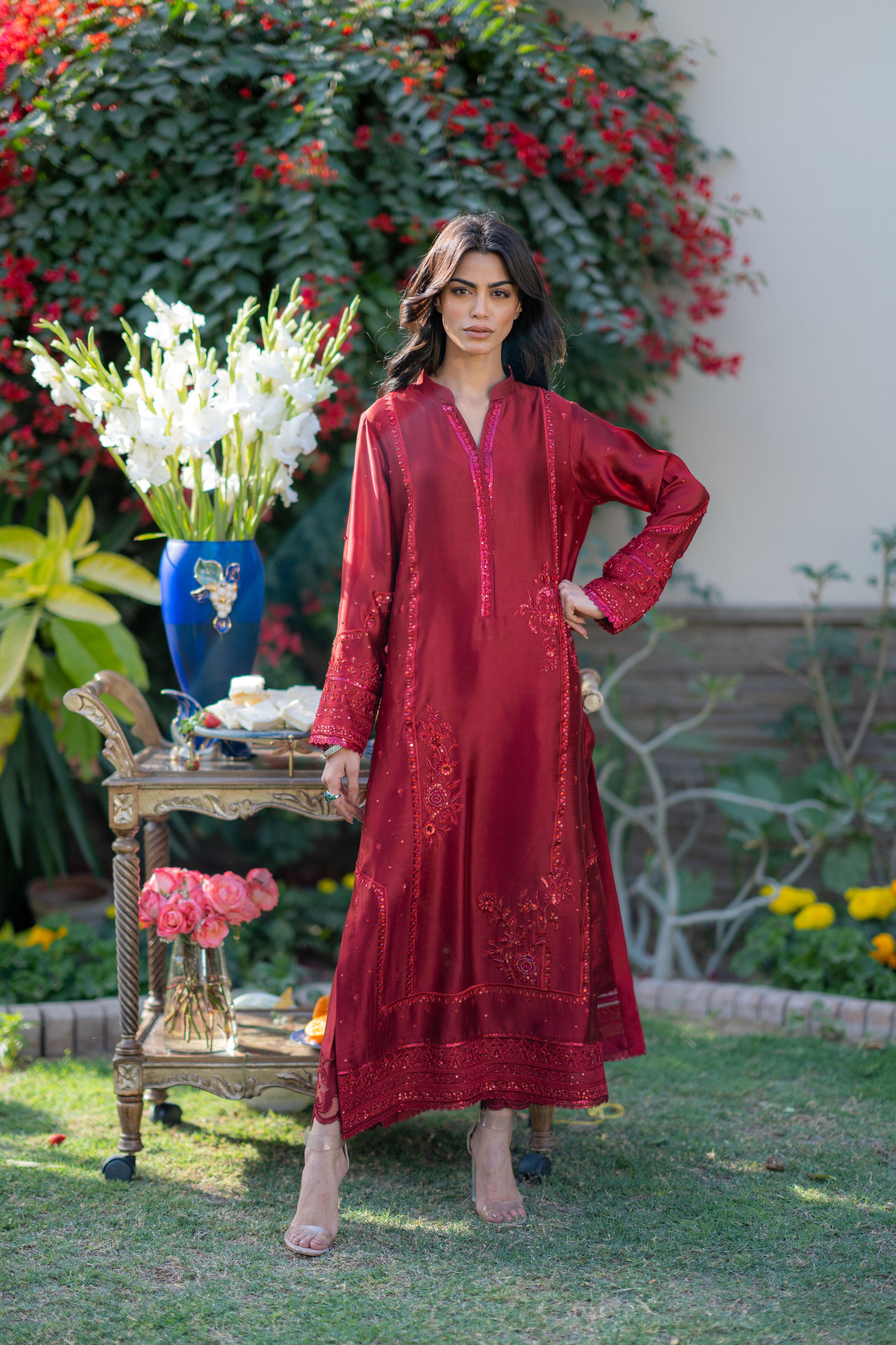 Red Pari Sheesha Outfit