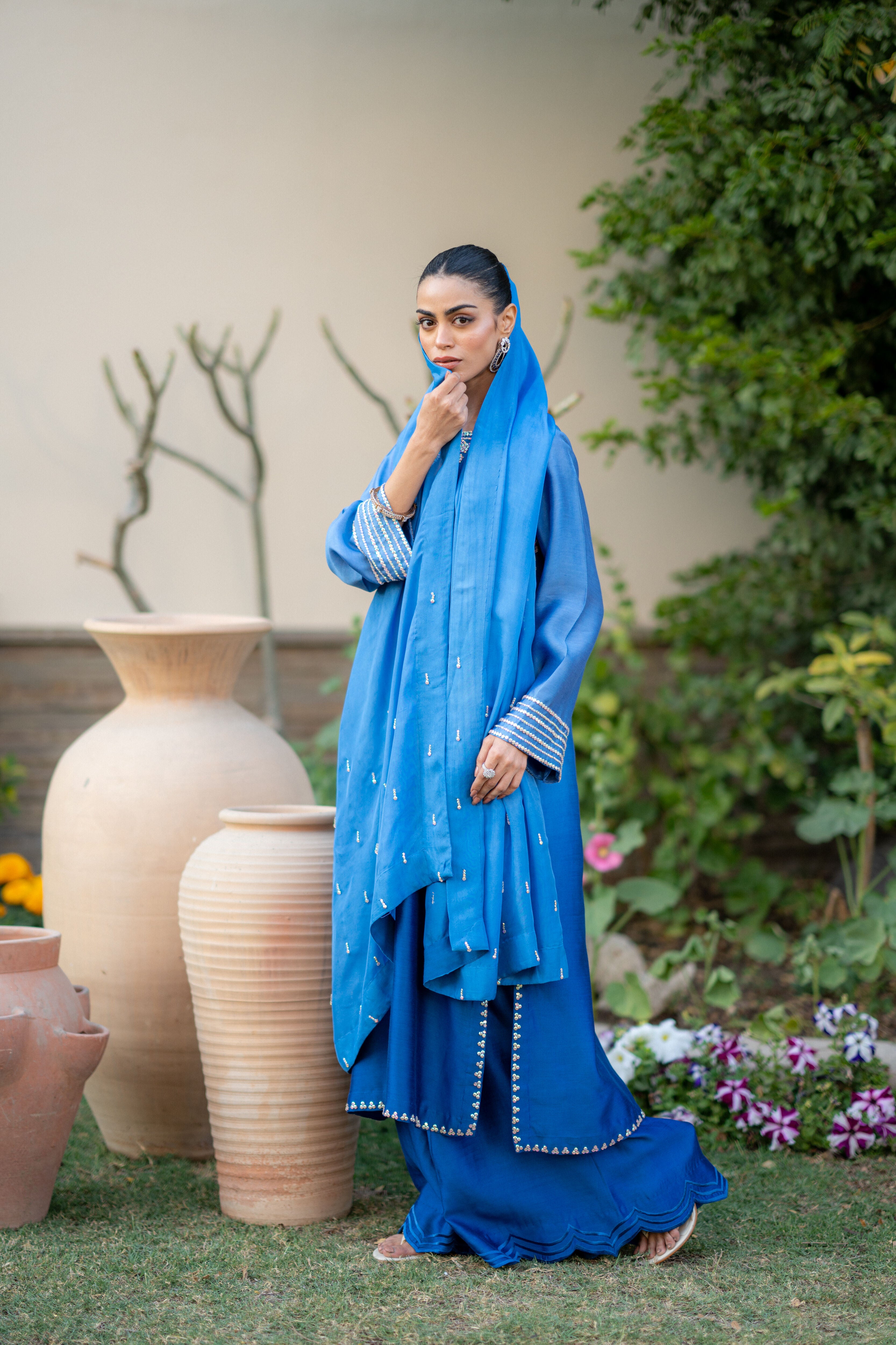 Blue Shaded Sheesha Outfit